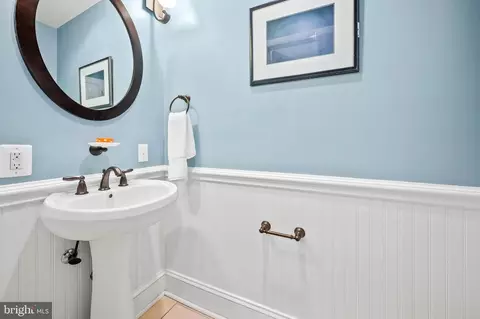 1115 Hunter St, Baltimore, MD 21202 photo 20