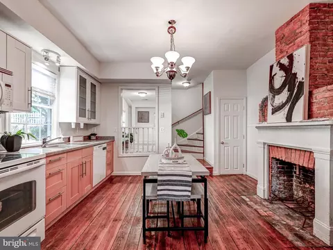 1337 Clipper Heights Ave, Baltimore, MD 21211 photo 7
