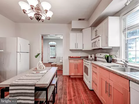 1337 Clipper Heights Ave, Baltimore, MD 21211 photo 6