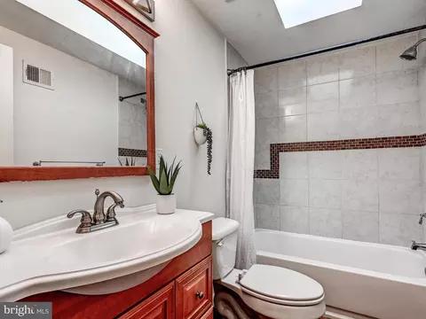 1337 Clipper Heights Ave, Baltimore, MD 21211 photo 16