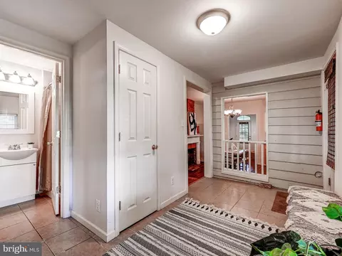1337 Clipper Heights Ave, Baltimore, MD 21211 photo 11