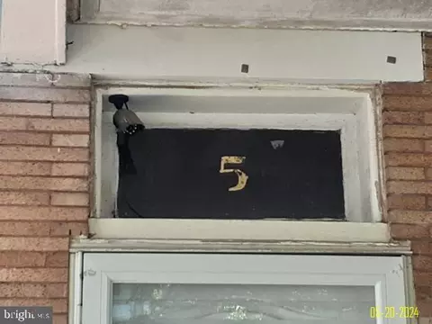 5 S Augusta Ave S, Baltimore, MD 21229 photo 4