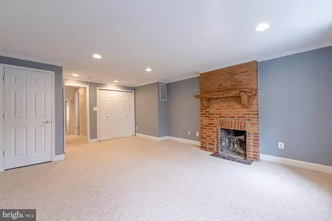 Living - 1747 E Pratt St E, Baltimore, MD 21231 photo 6 of 6