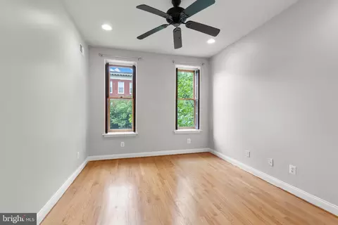 Bedroom - 2203 E Lombard St E, Baltimore, MD 21231 photo 3 of 4