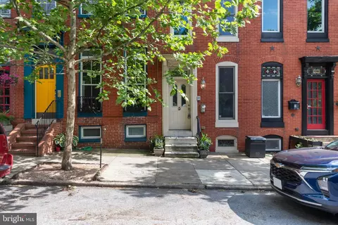 Exterior - 2203 E Lombard St E, Baltimore, MD 21231 photo 6 of 7
