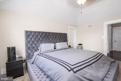 Bedroom - 4419 Raspe Ave, Baltimore, MD 21206 photo 4 of 6