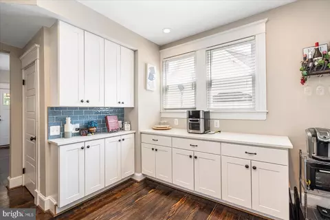 Kitchen - 4419 Raspe Ave, Baltimore, MD 21206 photo 6 of 7