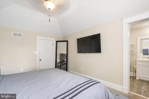Bedroom - 4419 Raspe Ave, Baltimore, MD 21206 photo 5 of 6