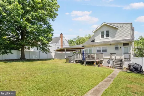 Exterior - 4419 Raspe Ave, Baltimore, MD 21206 photo 7 of 9