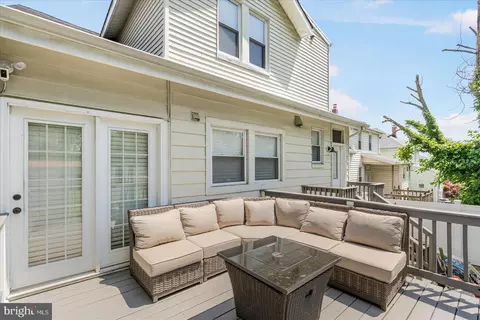 Exterior - 4419 Raspe Ave, Baltimore, MD 21206 photo 3 of 9