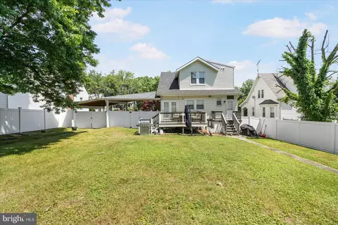 Exterior - 4419 Raspe Ave, Baltimore, MD 21206 photo 6 of 9