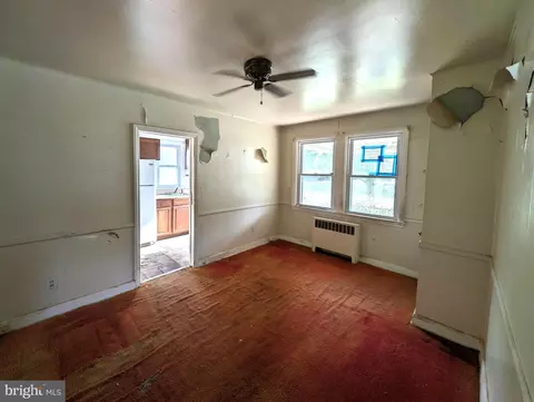 Living - 5709 Rockspring Rd, Baltimore, MD 21209 photo 1 of 1