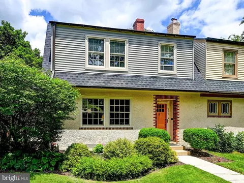 Exterior - 426 Kenneth Sq, Baltimore, MD 21212 photo 2 of 11
