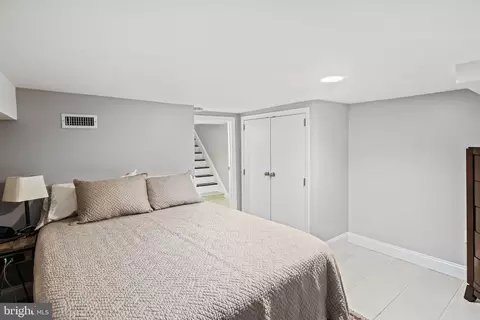 604 S Clinton St, Baltimore, MD 21224 photo 24