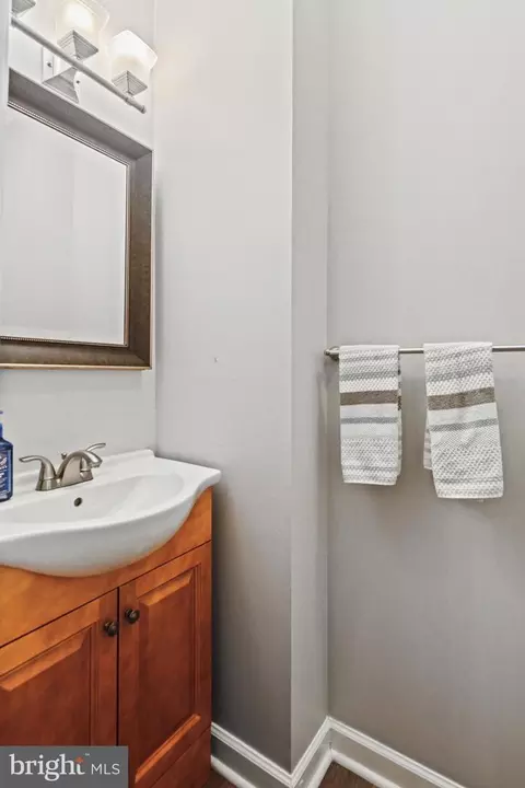 604 S Clinton St, Baltimore, MD 21224 photo 15