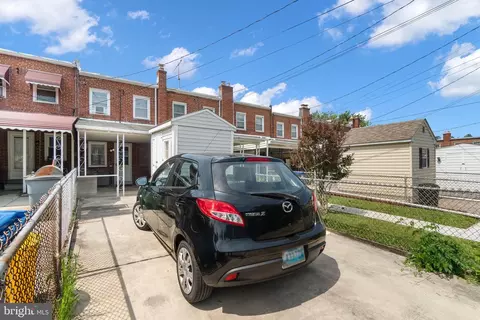 Exterior - 1413 Weldon Pl N, Baltimore, MD 21211 photo 5 of 6
