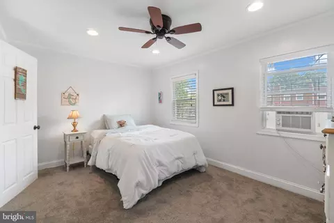 Bedroom - 1413 Weldon Pl N, Baltimore, MD 21211 photo 2 of 3