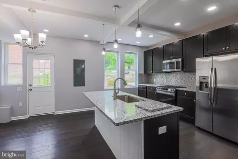 4214 Ivanhoe Ave, Baltimore, MD 21212 photo 29