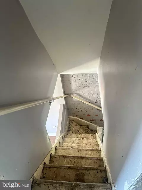 Entry Way - 1601 Cole St, Baltimore, MD 21223 photo 1 of 4