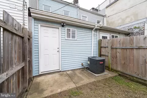 1144 Nanticoke St, Baltimore, MD 21230 photo 37