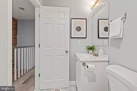 1144 Nanticoke St, Baltimore, MD 21230 photo 28