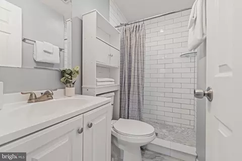 1144 Nanticoke St, Baltimore, MD 21230 photo 32