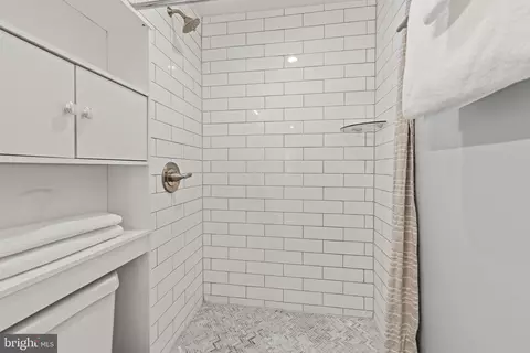 1144 Nanticoke St, Baltimore, MD 21230 photo 34