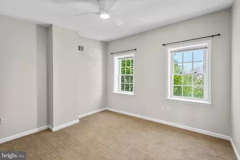 Bedroom - 41 E Randall St, Baltimore, MD 21230 photo 1 of 2