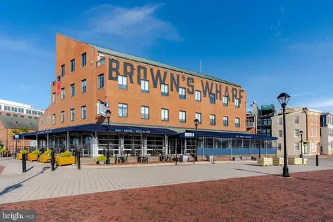Exterior - 524 S Wolfe St, Baltimore, MD 21231 photo 8 of 11