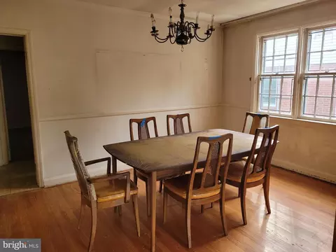 Dining - 6310 Wirt Ave, Baltimore, MD 21215 photo 1 of 1
