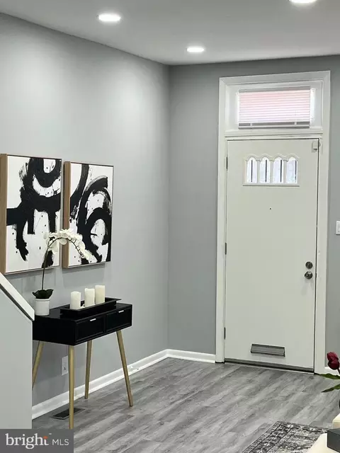 Entry Way - 1507 E Lafayette Ave, Baltimore, MD 21213 photo 1 of 10