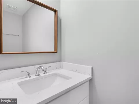 1340 E Fort Ave, Baltimore, MD 21230 photo 7