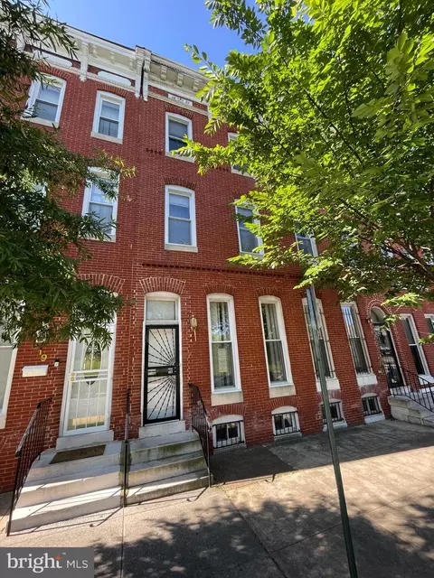 817 E Chase St, Baltimore, MD 21202