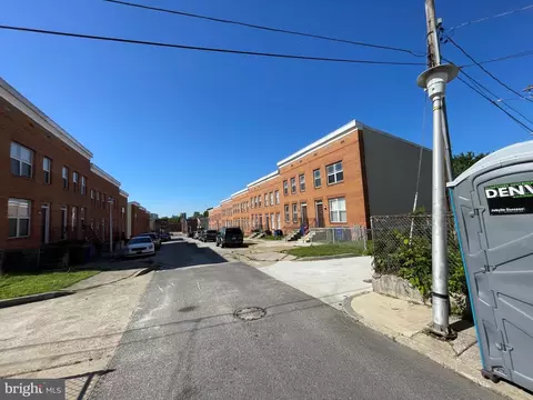 View/Area - 817 E Chase St, Baltimore, MD 21202 photo 1 of 1