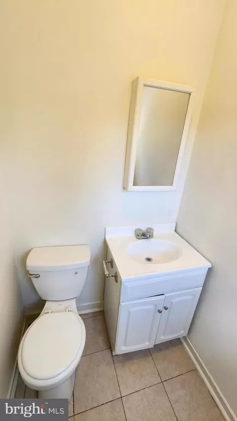 Bath - 3215 Baker St, Baltimore, MD 21216 photo 1 of 1