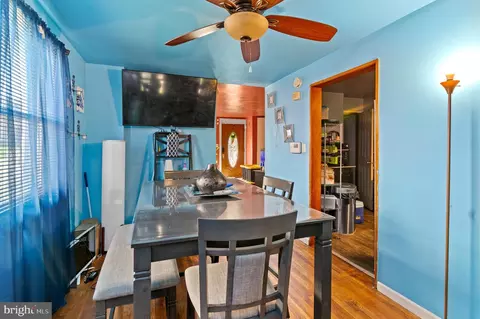 Dining - 5230 Darien Rd, Baltimore, MD 21206 photo 2 of 2