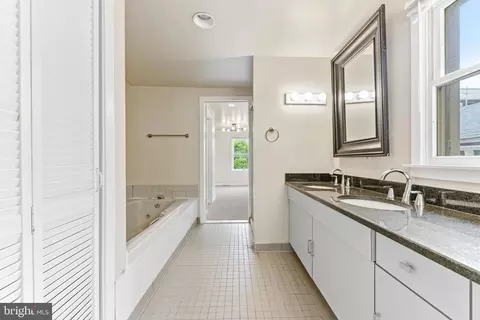 Other - 13 E Henrietta St, Baltimore, MD 21230 photo 3 of 10