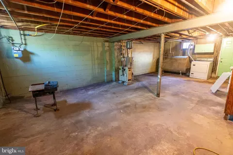 1923 Crestview Rd, Baltimore, MD 21239 photo 23