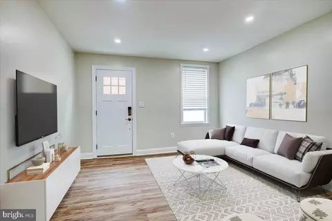 Living - 253 S Durham St, Baltimore, MD 21231 photo 1 of 1