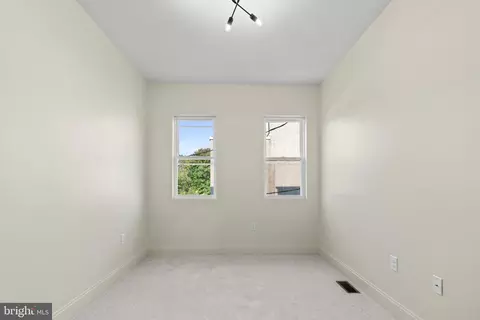 324 Gilmor St, Baltimore, MD 21223 photo 40
