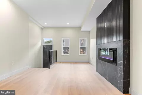 324 Gilmor St, Baltimore, MD 21223 photo 3