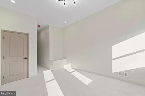 324 Gilmor St, Baltimore, MD 21223 photo 21
