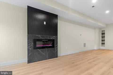 324 Gilmor St, Baltimore, MD 21223