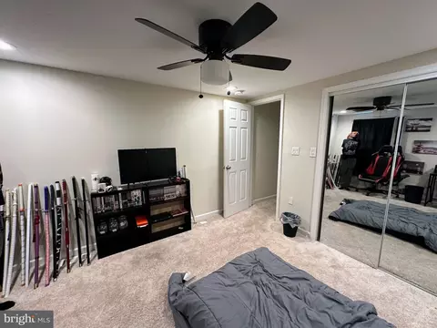 519 E 28th St, Baltimore, MD 21218 photo 8