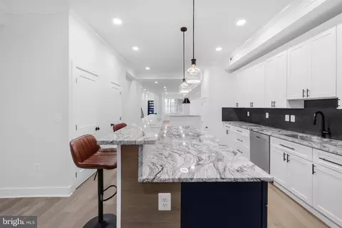 Entry Way - 1222 James St, Baltimore, MD 21223 photo 4 of 18