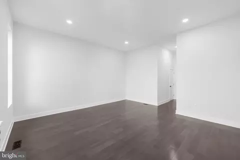 Entry Way - 1222 James St, Baltimore, MD 21223 photo 16 of 18