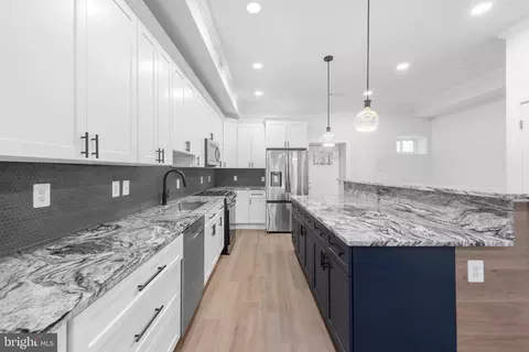 Entry Way - 1222 James St, Baltimore, MD 21223 photo 6 of 18