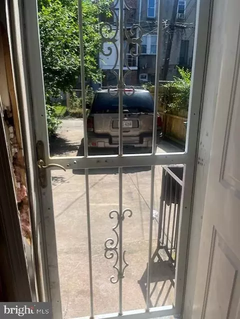 941 Ellicott Dr, Baltimore, MD 21216 photo 7