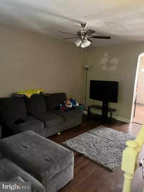 941 Ellicott Dr, Baltimore, MD 21216 photo 3