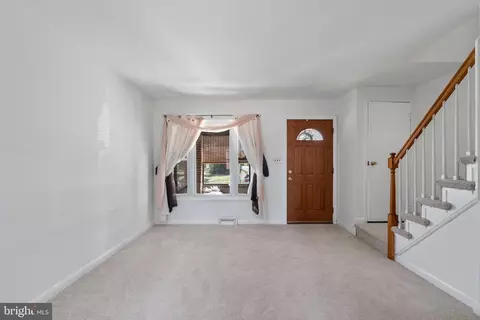 4730 Williston St, Baltimore, MD 21229 photo 3